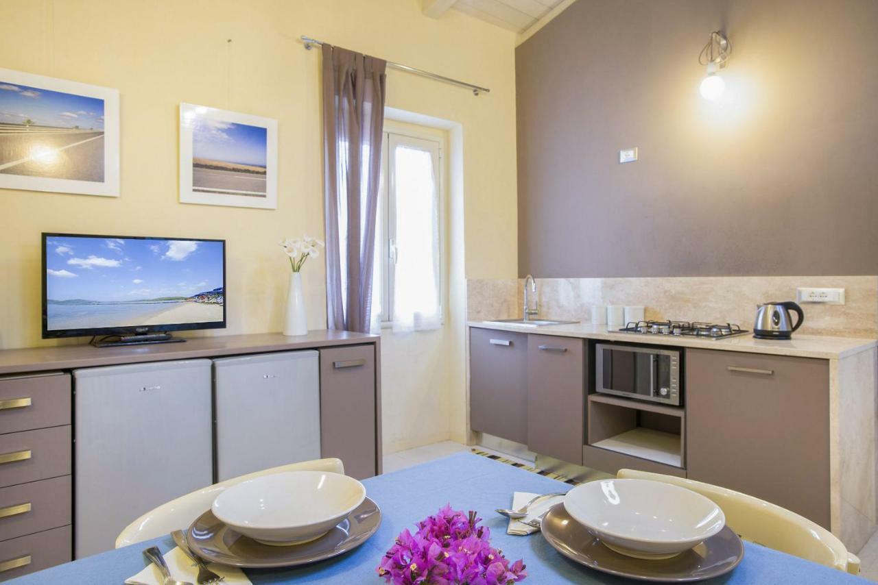 Iolanda Apartment 30M From Seaside Alghero Luaran gambar